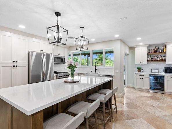 11520 NW 29th St, Sunrise FL 33323