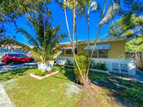 527 48th Street, West Palm Beach FL 33407