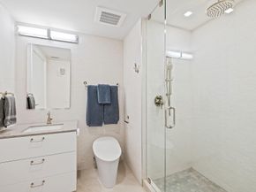 435 Bayshore Dr 702, Fort Lauderdale FL 33304