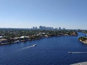 435 Bayshore Dr 702, Fort Lauderdale FL 33304