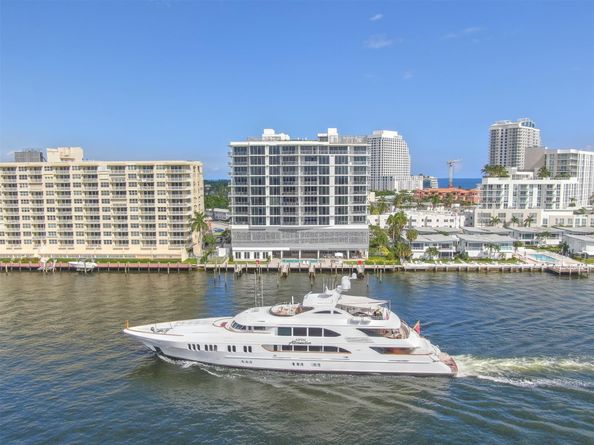 435 Bayshore Dr 702, Fort Lauderdale FL 33304