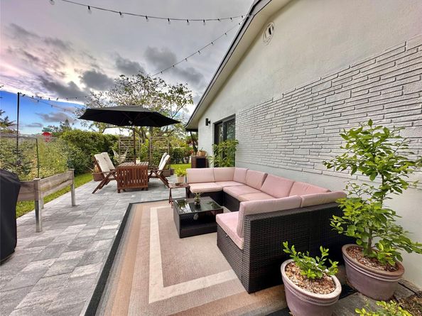 501 NW 25th St, Wilton Manors FL 33311