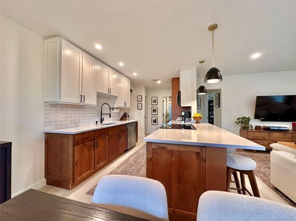 501 NW 25th St, Wilton Manors FL 33311