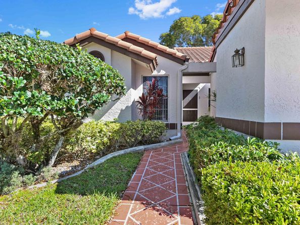 6040 Waldwick Circle, Delray Beach FL 33484