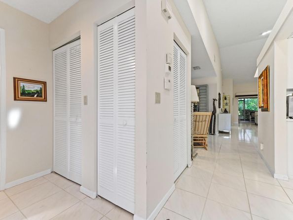 6040 Waldwick Circle, Delray Beach FL 33484