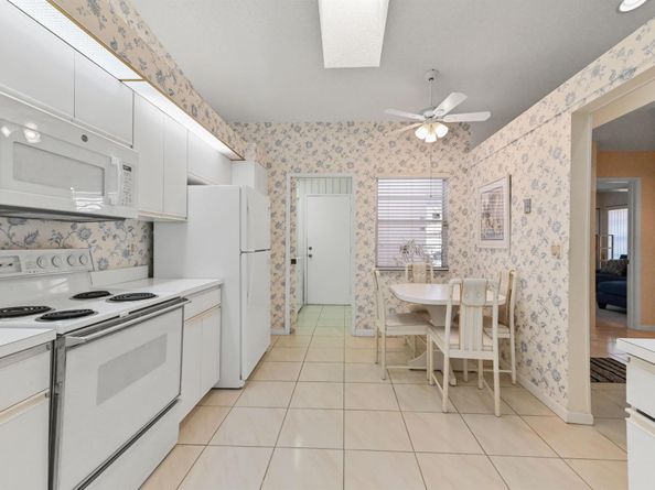 6040 Waldwick Circle, Delray Beach FL 33484