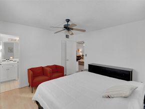 257 S Cypress Rd 401, Pompano Beach FL 33060
