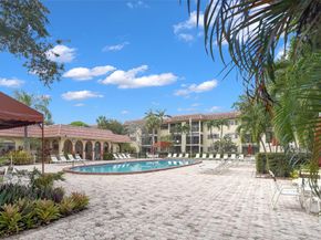 257 S Cypress Rd 401, Pompano Beach FL 33060