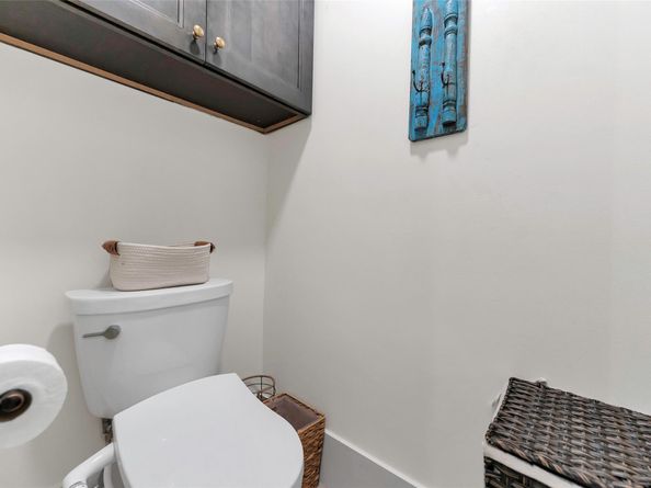 555 Abingdon Way, Davie FL 33325