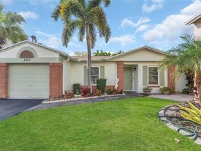 555 Abingdon Way, Davie FL 33325