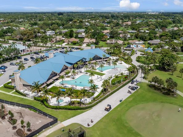 12926 Briarlake Drive 201, Palm Beach Gardens FL 33418