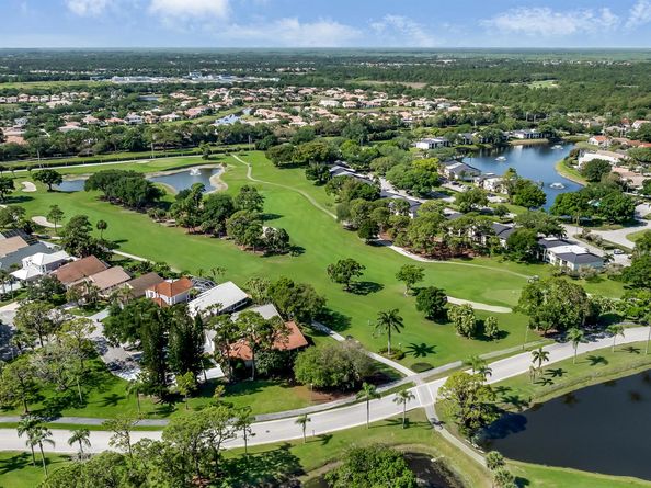 12926 Briarlake Drive 201, Palm Beach Gardens FL 33418