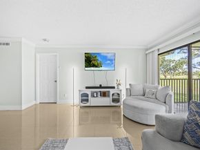 12926 Briarlake Drive 201, Palm Beach Gardens FL 33418