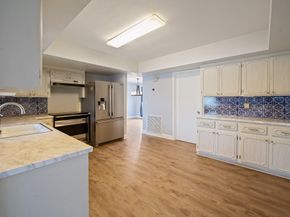 8520 SW 26th St, Davie FL 33324