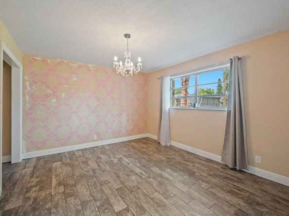 8520 SW 26th St, Davie FL 33324