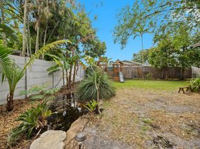 8520 SW 26th St, Davie FL 33324