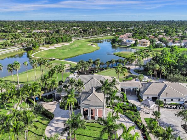 1148 Oakwater Drive, Royal Palm Beach FL 33411