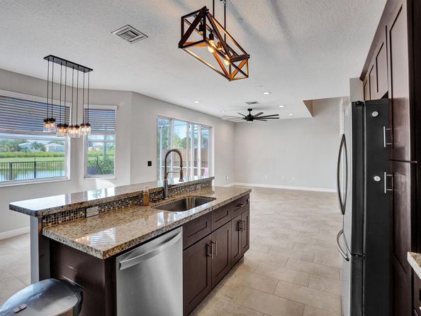 1148 Oakwater Drive, Royal Palm Beach FL 33411