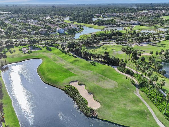 1148 Oakwater Drive, Royal Palm Beach FL 33411