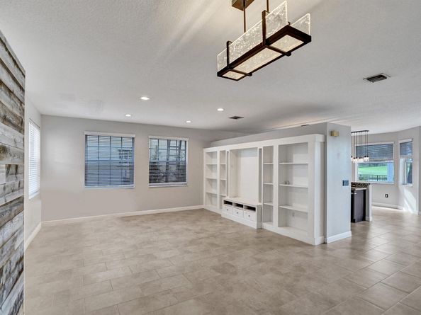 1148 Oakwater Drive, Royal Palm Beach FL 33411