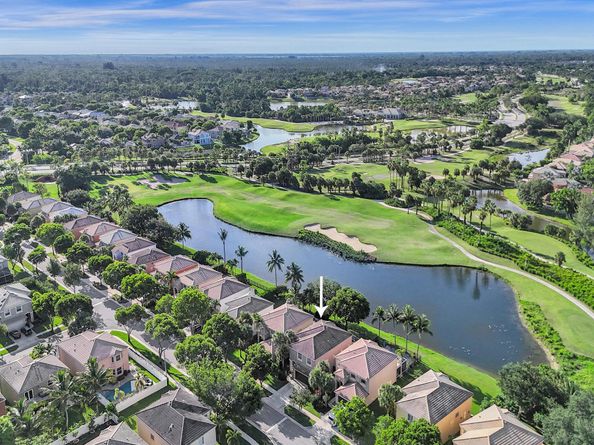 1148 Oakwater Drive, Royal Palm Beach FL 33411