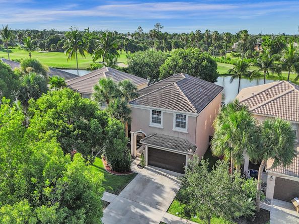 1148 Oakwater Drive, Royal Palm Beach FL 33411
