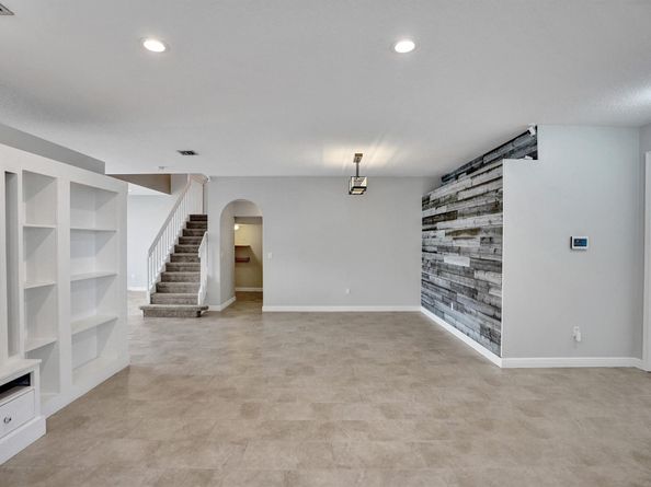 1148 Oakwater Drive, Royal Palm Beach FL 33411
