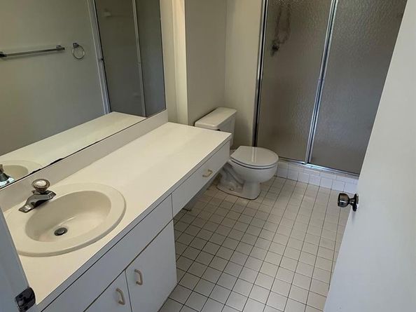 2236 N Cypress Bend Dr 403, Pompano Beach FL 33069