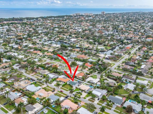 912 SE 16th Ct, Deerfield Beach FL 33441