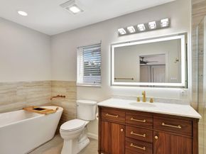 912 SE 16th Ct, Deerfield Beach FL 33441