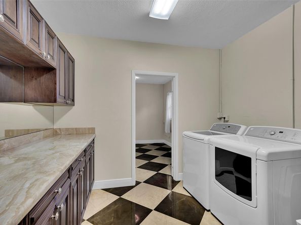 1107 Adams St, Hollywood FL 33019