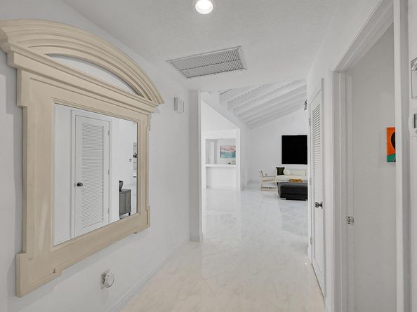 21959 Arriba Real 22B, Boca Raton FL 33433