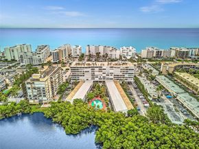 3589 S Ocean Blvd L10, South Palm Beach FL 33480