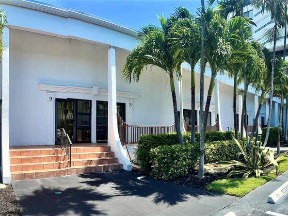 3589 S Ocean Blvd L10, South Palm Beach FL 33480