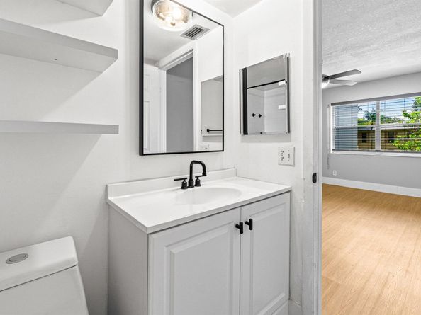 2960 SW 22nd Avenue 8160, Delray Beach FL 33445