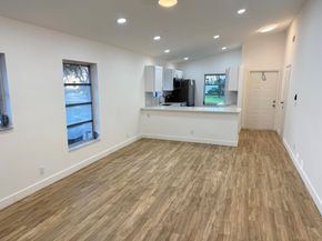 8089 Springtree Road, Boca Raton FL 33496