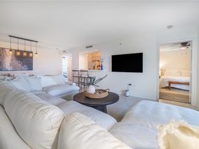 2334 S Cypress Bend Dr 810, Pompano Beach FL 33069