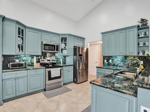 22601 Middletown Dr, Boca Raton FL 33428