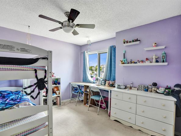 22601 Middletown Dr, Boca Raton FL 33428