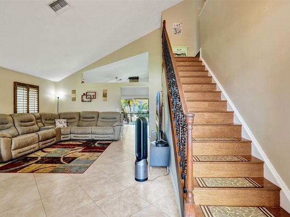 22601 Middletown Dr, Boca Raton FL 33428