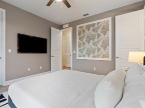 10593 N Lago Vista Cir, Parkland FL 33076