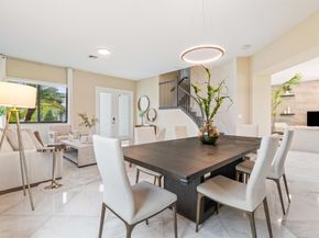 10593 N Lago Vista Cir, Parkland FL 33076