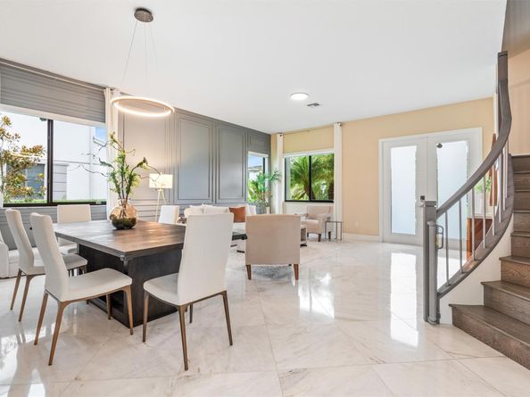 10593 N Lago Vista Cir, Parkland FL 33076