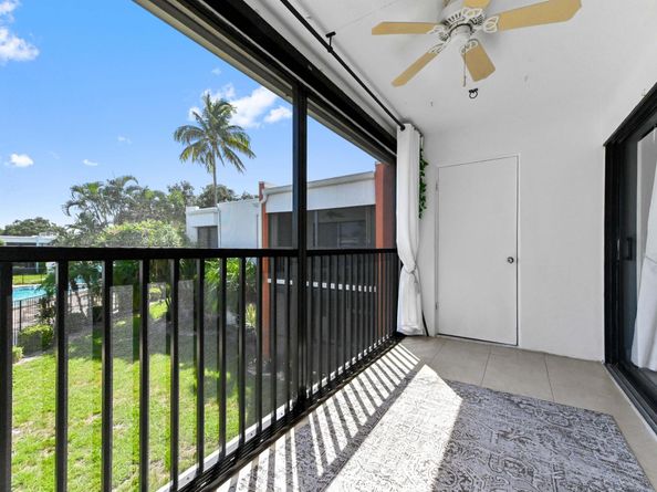516 Osprey Drive 15d, Delray Beach FL 33444
