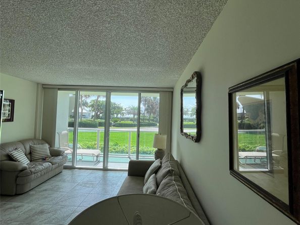 333 NE 21st Ave 206, Deerfield Beach FL 33441