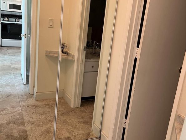 333 NE 21st Ave 206, Deerfield Beach FL 33441