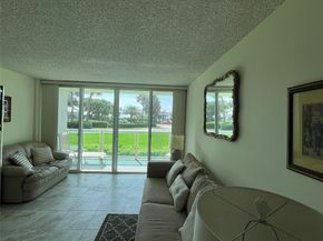 333 NE 21st Ave 206, Deerfield Beach FL 33441