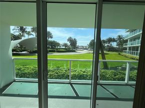 333 NE 21st Ave 206, Deerfield Beach FL 33441