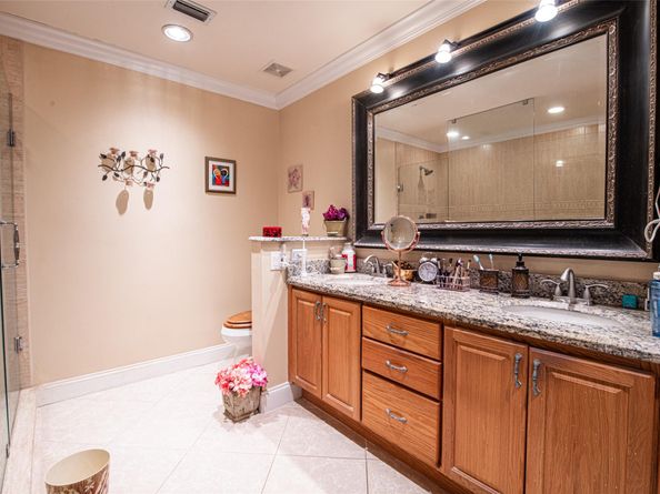 6851 NW 29th Ct, Margate FL 33063