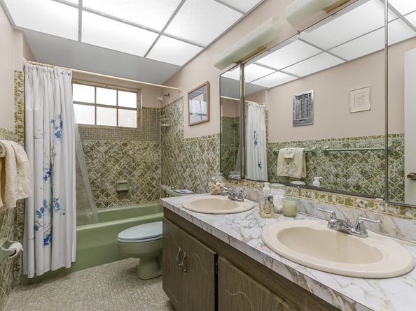 5490 SW 128 Avenue, Southwest Ranches FL 33330
